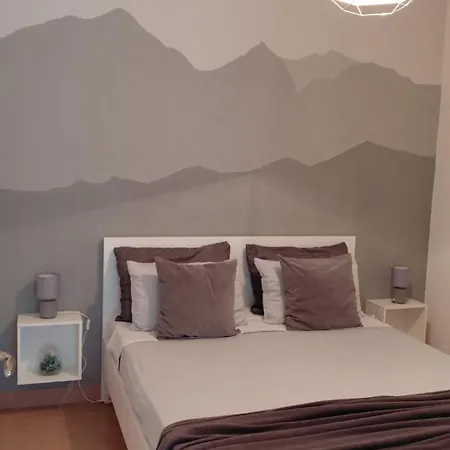 King's Cave Apartament *